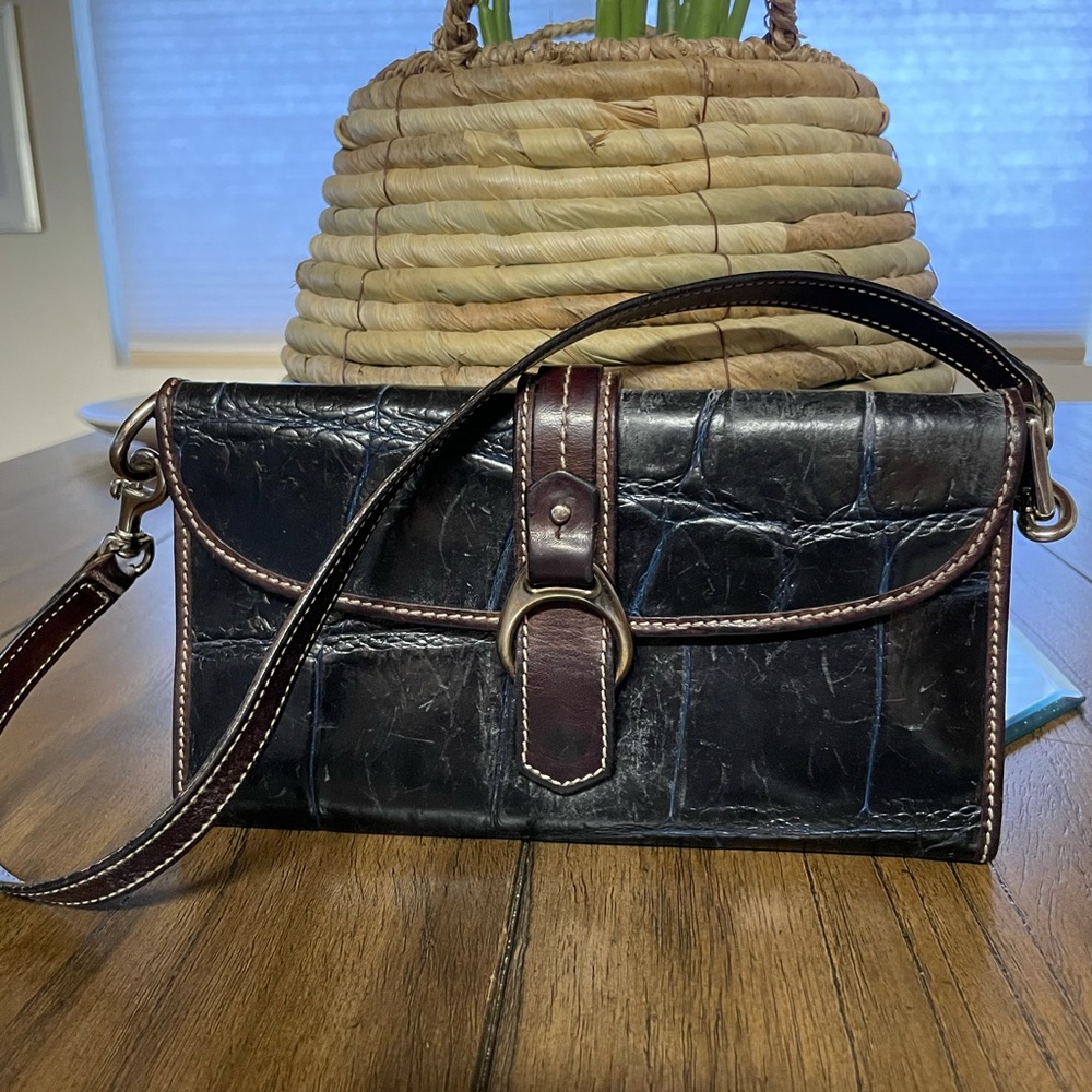 Dooney Bourke